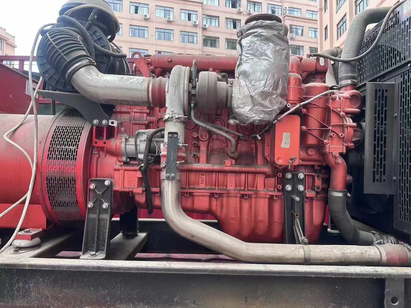 青松路街道如何选择适合 600kW 柴油发电机组的过载保护器？